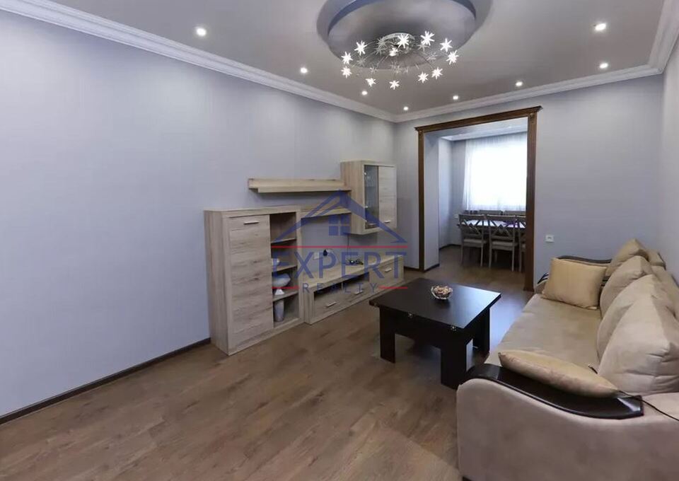ԱՋԱՓՆՅԱԿ, ԼԵՆԻՆԳՐԱԴՅԱՆ ՓՈՂՈՑ, 3 ՍԵՆՅԱԿ