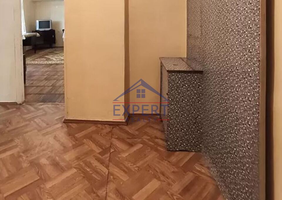 ԱՐԱԲԿԻՐ, ԱՐԱՄ ԽԱՉԱՏՐՅԱՆ ՓՈՂՈՑ, 3 ՍԵՆՅԱԿ