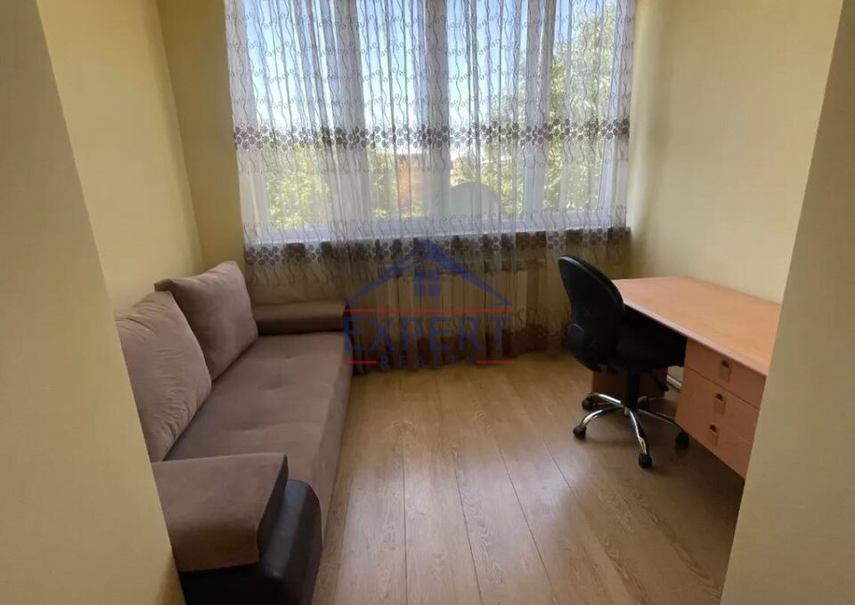 ԱՐԱԲԿԻՐ, ԳՅՈՒԼԲԵՆԿՅԱՆ ՓՈՂՈՑ, 2 ՍԵՆՅԱԿ