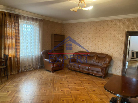 ԱՐԱԲԿԻՐ, ԱՐԱՄ ԽԱՉԱՏՐՅԱՆ ՓՈՂՈՑ, 3 ՍԵՆՅԱԿ