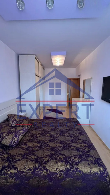 ԷՐԵԲՈՒՆԻ, ԱԹՈՅԱՆ ՓՈՂՈՑ, 3 ՍԵՆՅԱԿ