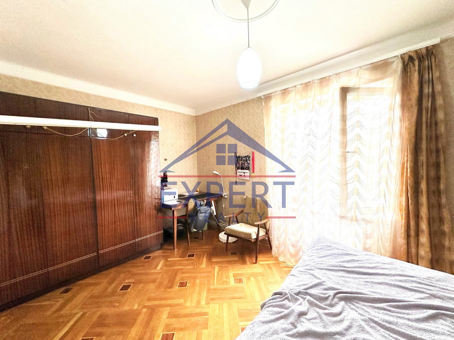 ԱՐԱԲԿԻՐ, ԱԶԱՏՈՒԹՅԱՆ ՊՈՂՈՏԱ, 3 ՍԵՆՅԱԿ