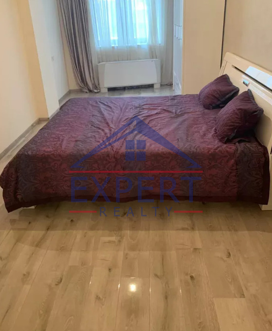 ԿԵՆՏՐՈՆ , ՍԱՅԱԹ ՆՈՎԱ ՓՈՂՈՑ, 3 ՍԵՆՅԱԿ