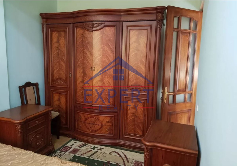 ԱՐԱԲԿԻՐ, ԲԱՐԲՅՈՒՍԻ ՓՈՂՈՑ, 3 ՍԵՆՅԱԿ