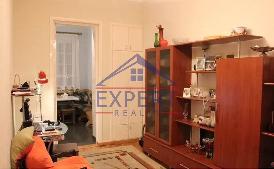 ԱՐԱԲԿԻՐ, ՏՈԼԲՈՒԽԻՆԻ ՓՈՂՈՑ, 3 ՍԵՆՅԱԿ