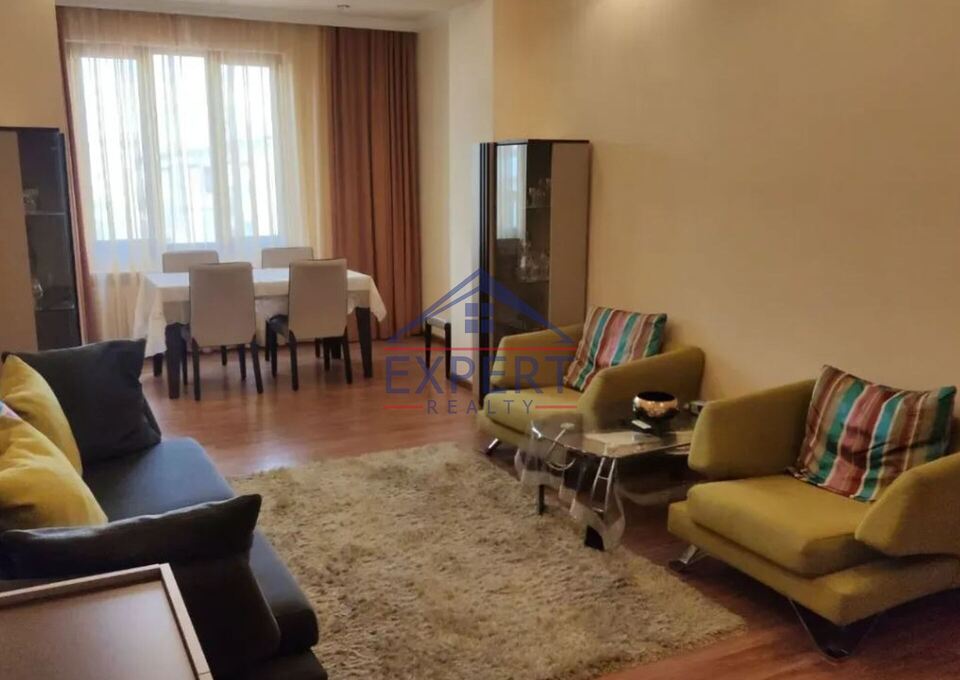 ԱՐԱԲԿԻՐ, ԿՈՄԻՏԱՍԻ ՊՈՂՈՏԱ, 3 ՍԵՆՅԱԿ