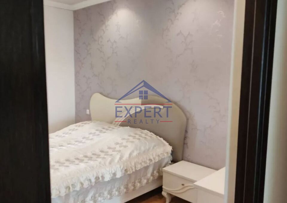 ԱՐԱԲԿԻՐ, ԿՈՄԻՏԱՍԻ ՊՈՂՈՏԱ, 3 ՍԵՆՅԱԿ