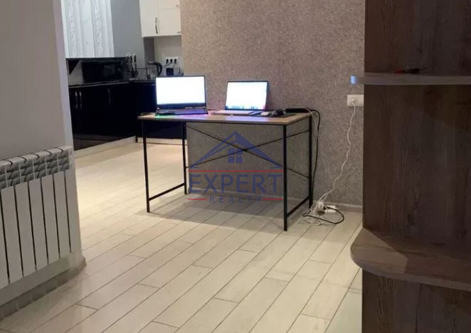 ԿԵՆՏՐՈՆ, ԾԻԾԵՌՆԱԿԱԲԵՐԴԻ ԽՃՈՒՂԻ, 3 ՍԵՆՅԱԿ