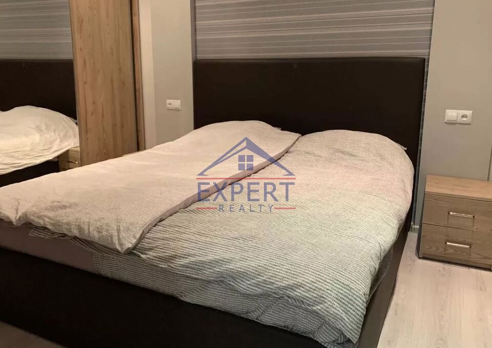 ԿԵՆՏՐՈՆ, ԾԻԾԵՌՆԱԿԱԲԵՐԴԻ ԽՃՈՒՂԻ, 3 ՍԵՆՅԱԿ