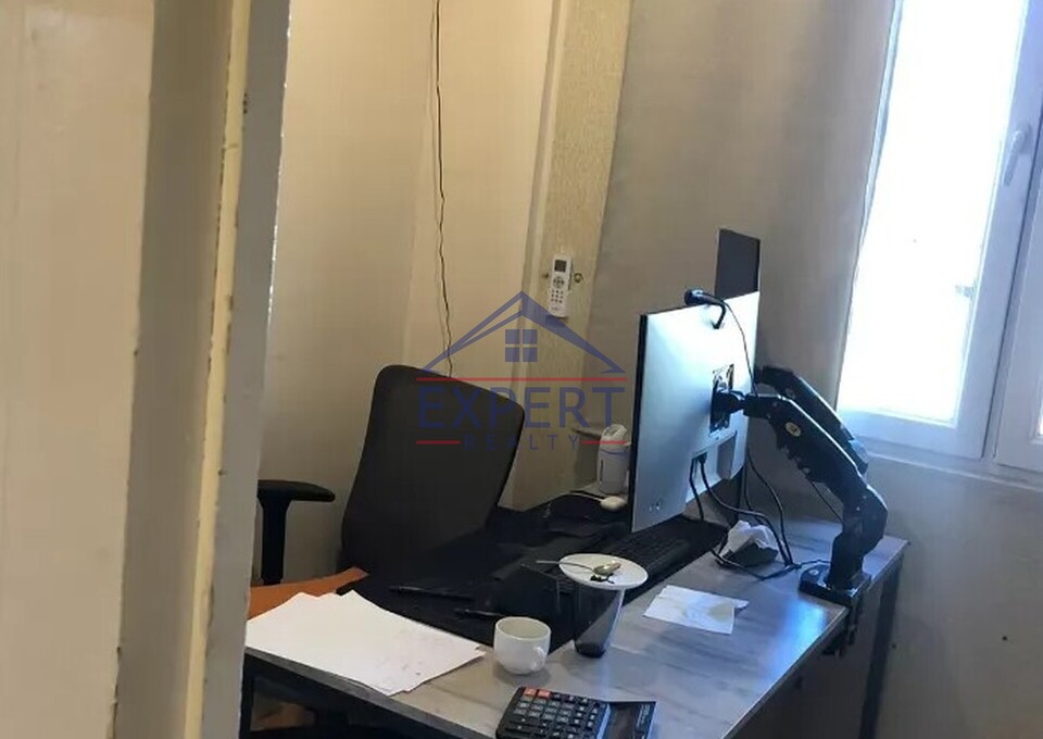 ԿԵՆՏՐՈՆ, ԶԱՔՅԱՆ ՓՈՂՈՑ, 34 ՔՄ