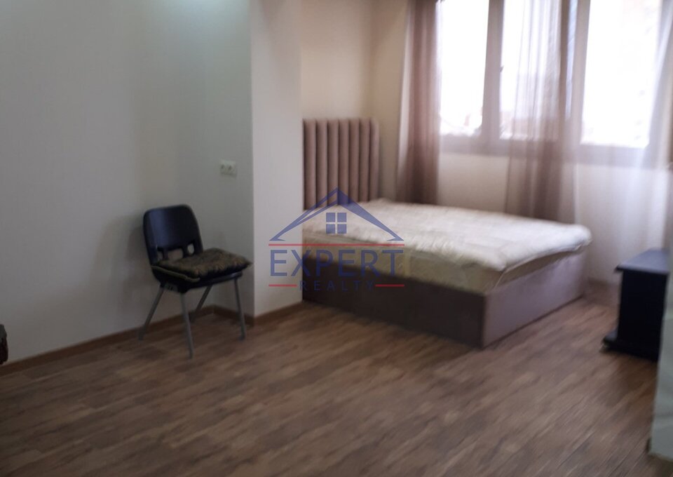 ԱՐԱԲԿԻՐ, ԱՂԲՅՈՒՐ ՍԵՐՈԲԻ ՓՈՂՈՑ, 2 ՍԵՆՅԱԿ