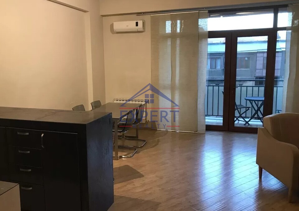 ԿԵՆՏՐՈՆ, ԱՐԱՄԻ ՓՈՂՈՑ, 2 ՍԵՆՅԱԿ