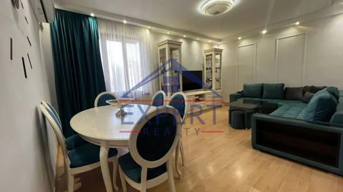 ԷՐԵԲՈՒՆԻ, ԱԹՈՅԱՆ ՓՈՂՈՑ, 3 ՍԵՆՅԱԿ