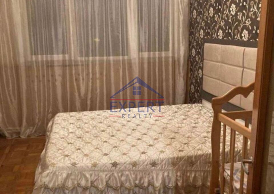 Երեք հարկանի Քարե տուն, Զեյթունում Ա․ Տիգրանյան  Զեյթունում, 350 ք.մ