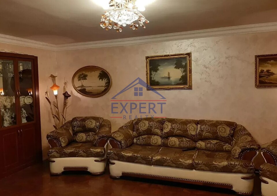 ԿԵՆՏՐՈՆ, ԶԱՔՅԱՆ ՓՈՂՈՑ, 2 ՍԵՆՅԱԿ