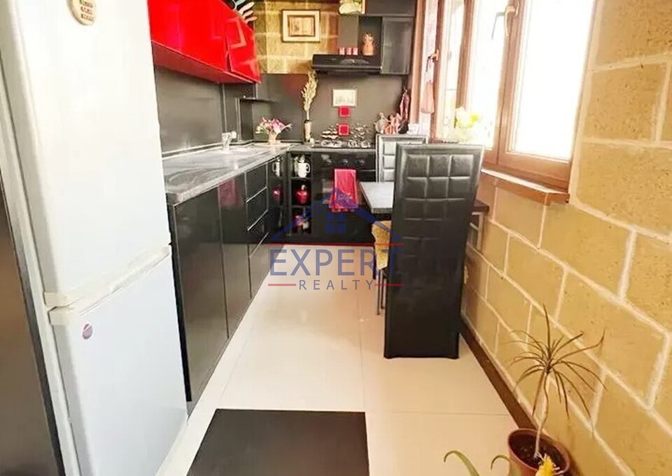 ԿԵՆՏՐՈՆ, ԱՐՇԱԿՈՒՆՅԱՑ ՊՈՂՈՏԱ, 2 ՍԵՆՅԱԿ