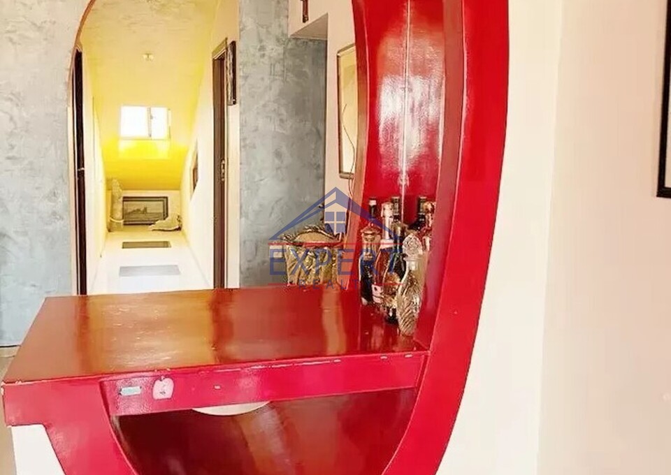 ԿԵՆՏՐՈՆ, ԱՐՇԱԿՈՒՆՅԱՑ ՊՈՂՈՏԱ, 2 ՍԵՆՅԱԿ