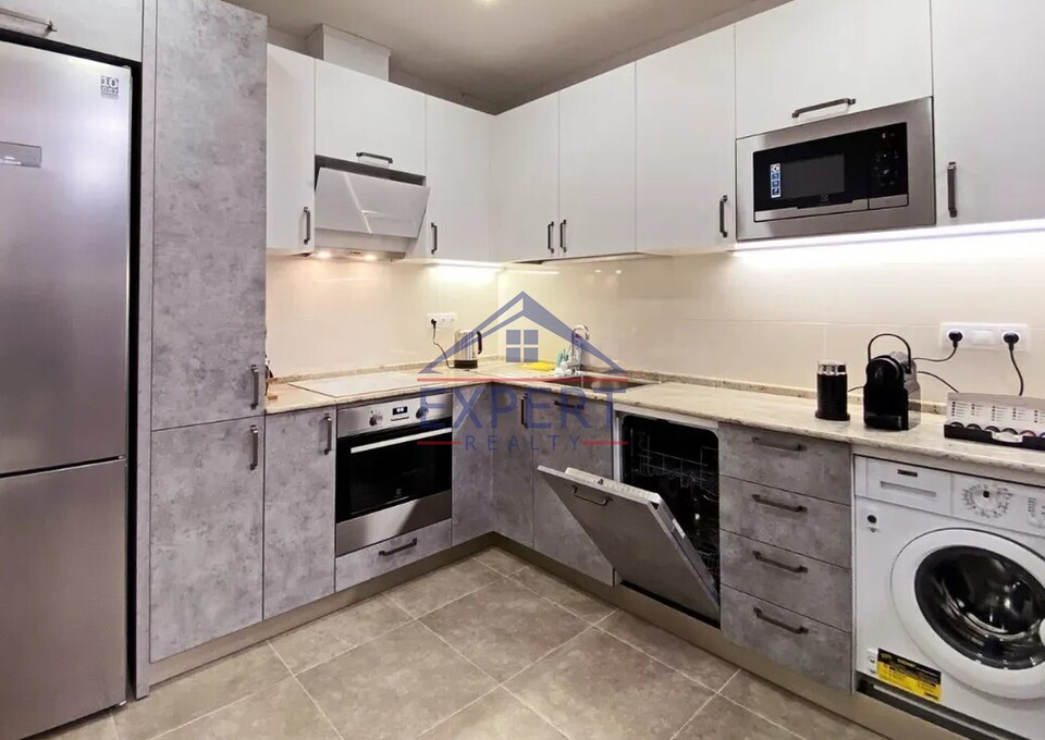 ԿԵՆՏՐՈՆ, ԲՈՒԶԱՆԴԻ ՓՈՂՈՑ, 2 ՍԵՆՅԱԿ