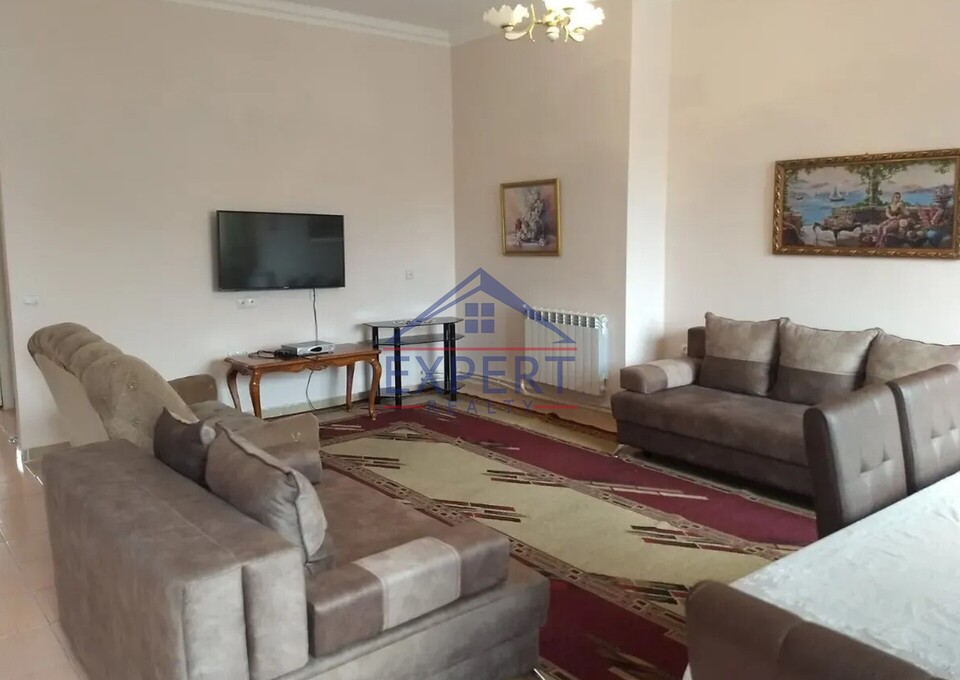 ԿԵՆՏՐՈՆ, ԲՐՅՈՒՍՈՎԻ ՓՈՂՈՑ, 2 ՍԵՆՅԱԿ