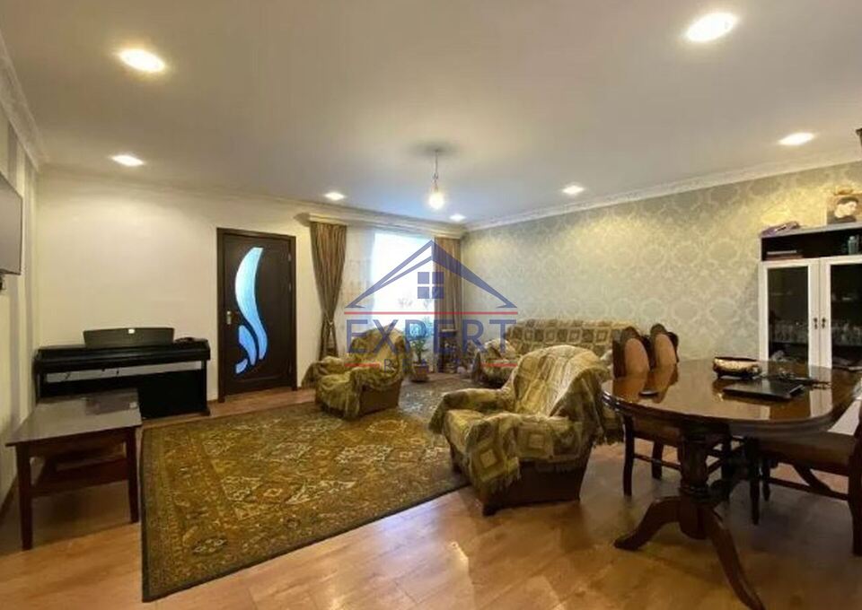 ՔԱՆԱՔԵՌ ԶԵՅԹՈՒՆ, ԱՎԵՏԻՍ ԱՀԱՐՈՆՅԱՆ, 4 ՍԵՆՅԱԿ