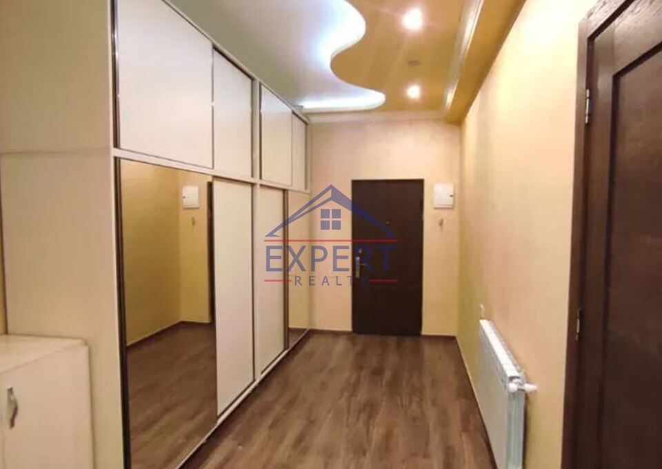 ՆՈՐ ՆՈՐՔ, ԼՎՈՎՅԱՆ ՓՈՂՈՑ, 3 ՍԵՆՅԱԿ