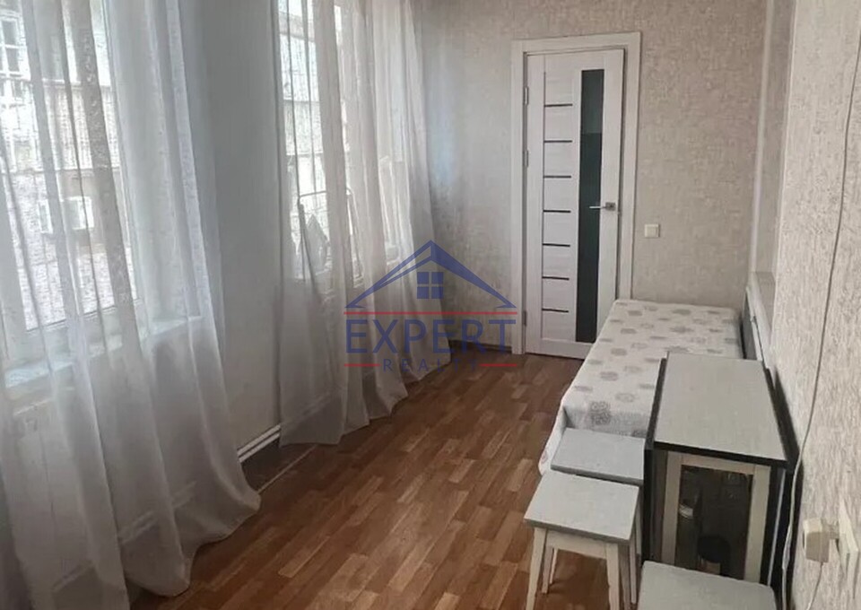 ԿԵՆՏՐՈՆ, ԱՂԱՅԱՆ ՓՈՂՈՑ, 2 ՍԵՆՅԱԿ