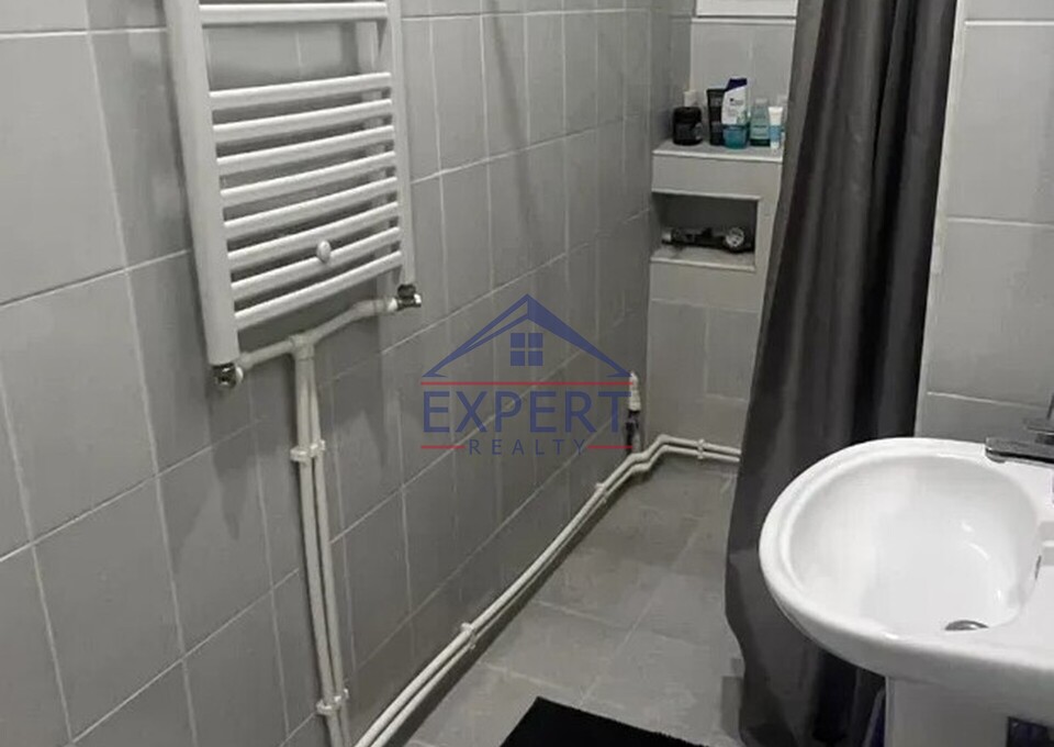 ԿԵՆՏՐՈՆ, ԱՂԱՅԱՆ ՓՈՂՈՑ, 2 ՍԵՆՅԱԿ