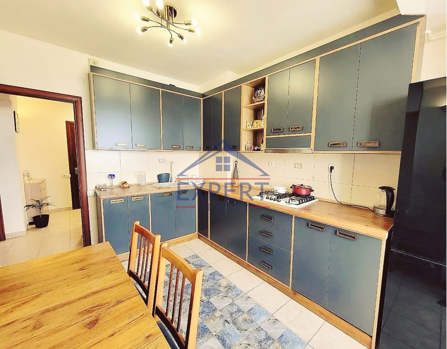 ՔԱՆԱՔԵՌ ԶԵՅԹՈՒՆ, ԴՐՈՅԻ ՓՈՂՈՑ, 3 ՍԵՆՅԱԿ