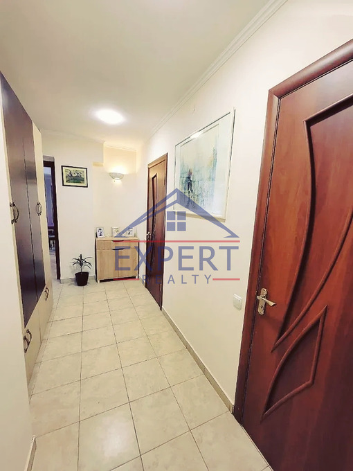 ՔԱՆԱՔԵՌ ԶԵՅԹՈՒՆ, ԴՐՈՅԻ ՓՈՂՈՑ, 3 ՍԵՆՅԱԿ