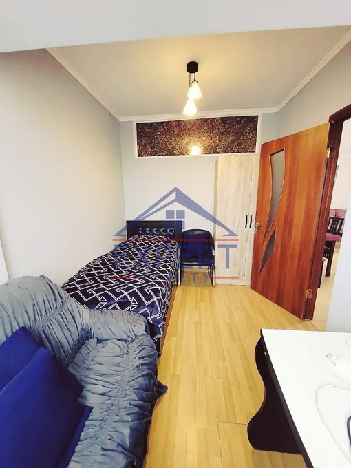 ՔԱՆԱՔԵՌ ԶԵՅԹՈՒՆ, ԴՐՈՅԻ ՓՈՂՈՑ, 3 ՍԵՆՅԱԿ