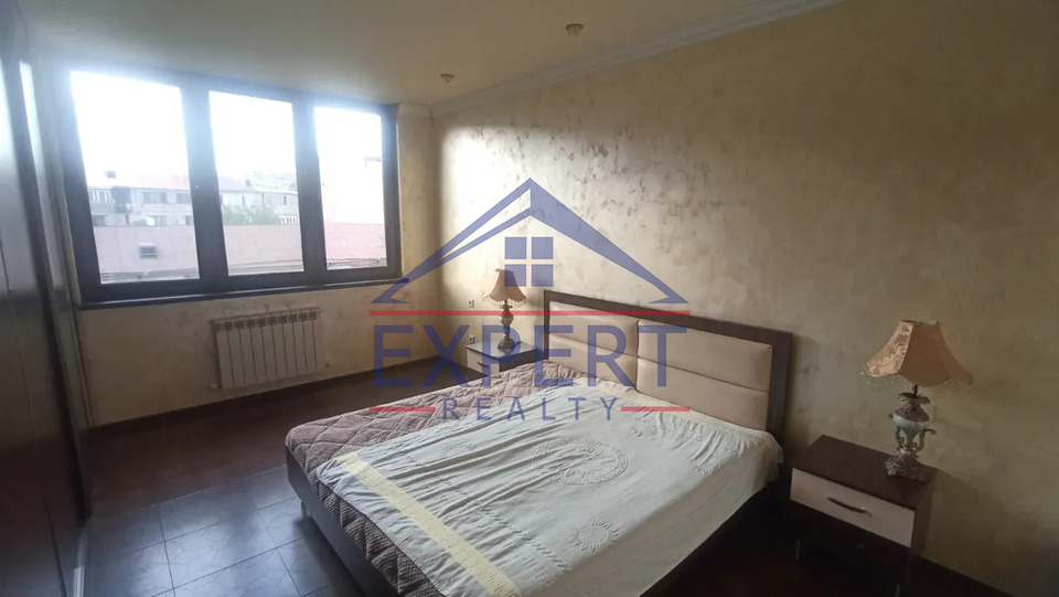 ԿԵՆՏՐՈՆ, ԶԱՔՅԱՆ ՓՈՂՈՑ, 2 ՍԵՆՅԱԿ