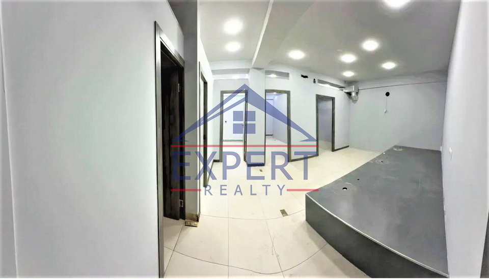 Բազմաֆունկցիոնալ գույք Արամի փողոցում