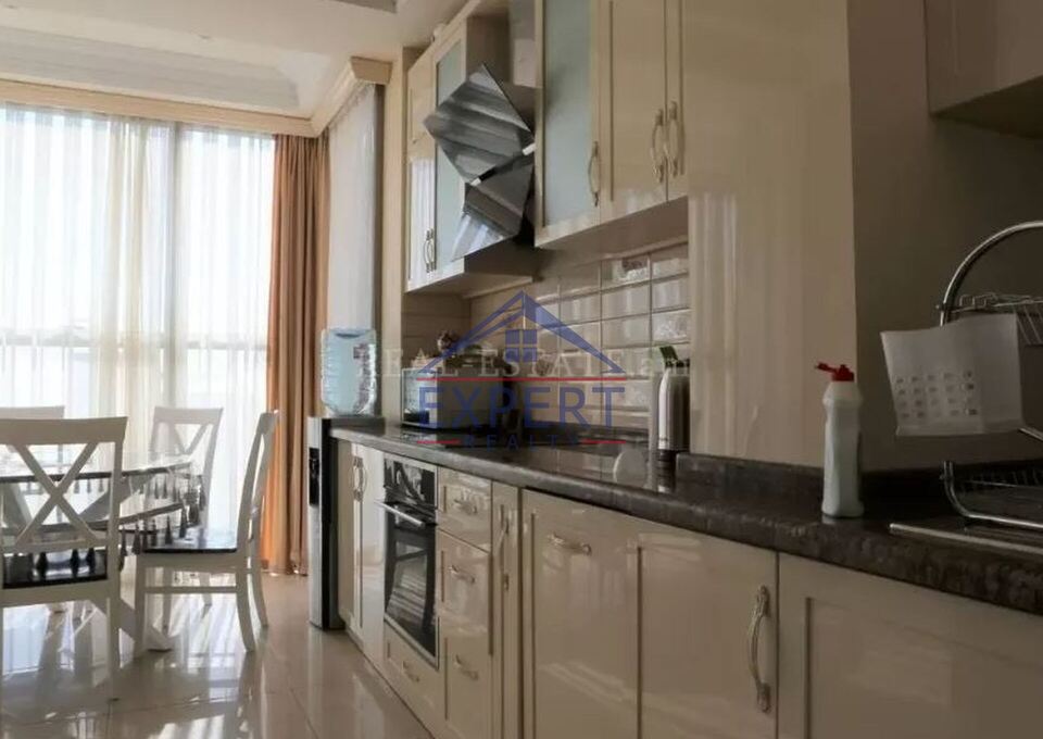 ԿԵՆՏՐՈՆ, ԾԻԾԵՌՆԱԿԱԲԵՐԴԻ ԽՃՈՒՂԻ, 3 ՍԵՆՅԱԿ