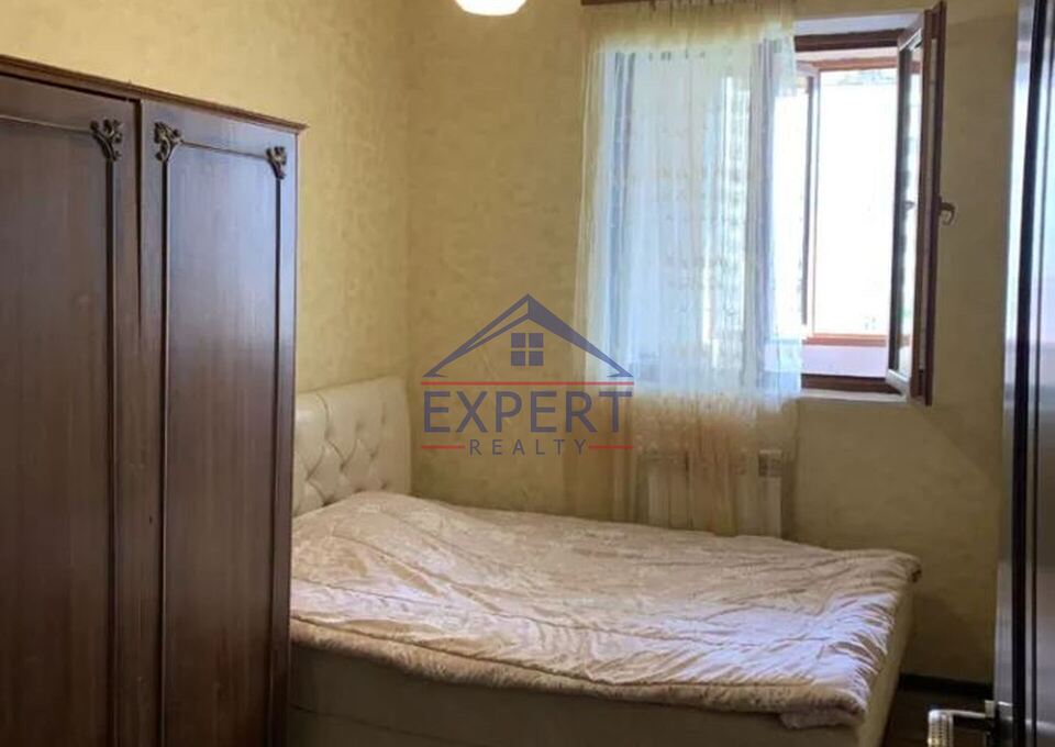 3 սենյականոց բնակարան Կենտրոնում