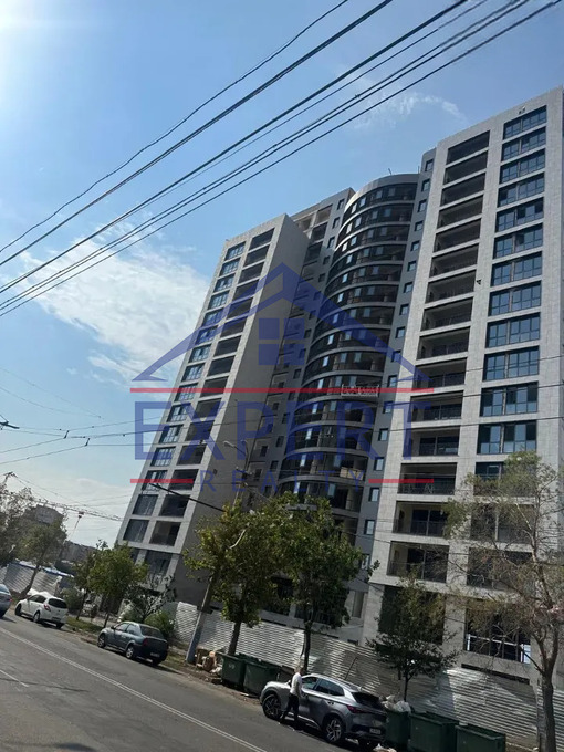 ԱՎԱՆ, ՄԱՐՇԱԼ ԲԱԲԱՋԱՆՅԱՆ, 3 ՍԵՆՅԱԿ