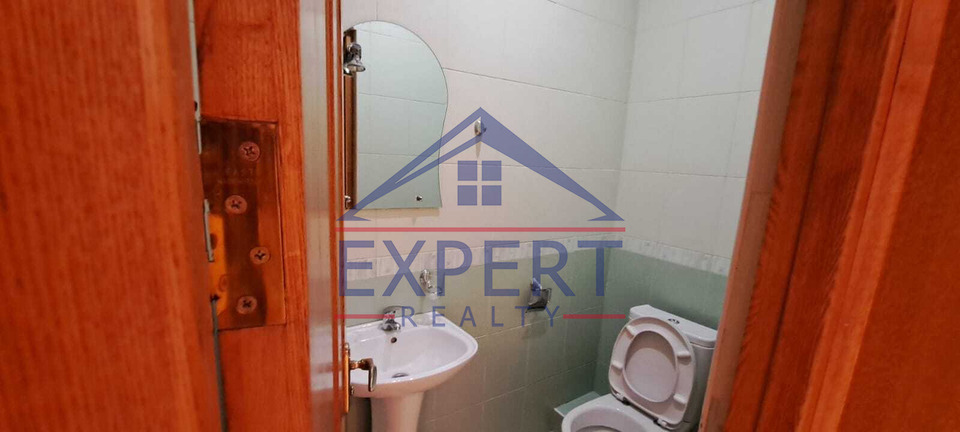 ԿԵՆՏՐՈՆ ՀՅՈՒՍԻՍԱՅԻՆ ՊՈՂՈՏԱ, 4 ՍԵՆՅԱԿ