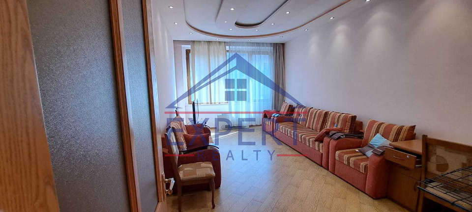 ԿԵՆՏՐՈՆ ՀՅՈՒՍԻՍԱՅԻՆ ՊՈՂՈՏԱ, 4 ՍԵՆՅԱԿ