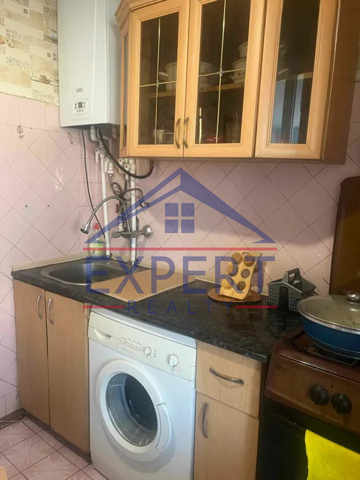 ԱՐԱԲԿԻՐ, ՎԱՂԱՐՇ ՎԱՂԱՐՇՅԱՆ ՓՈՂՈՑ, 3 ՍԵՆՅԱԿ