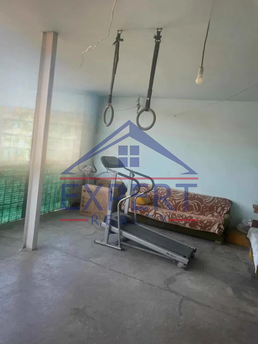 ԱՐԱԲԿԻՐ, ՎԱՂԱՐՇ ՎԱՂԱՐՇՅԱՆ ՓՈՂՈՑ, 3 ՍԵՆՅԱԿ