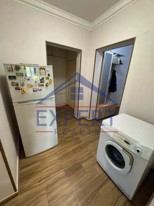 ԿԵՆՏՐՈՆ, ՖՐԻԿԻ ՓՈՂՈՑ, 3 ՍԵՆՅԱԿ