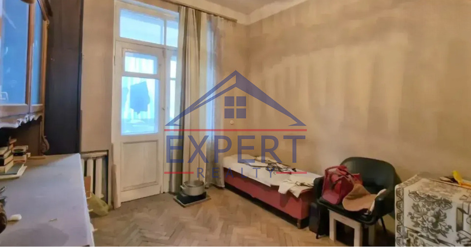 ԱՐԱԲԿԻՐ, ԿԱՍՅԱՆ ՓՈՂՈՑ, 3 ՍԵՆՅԱԿ