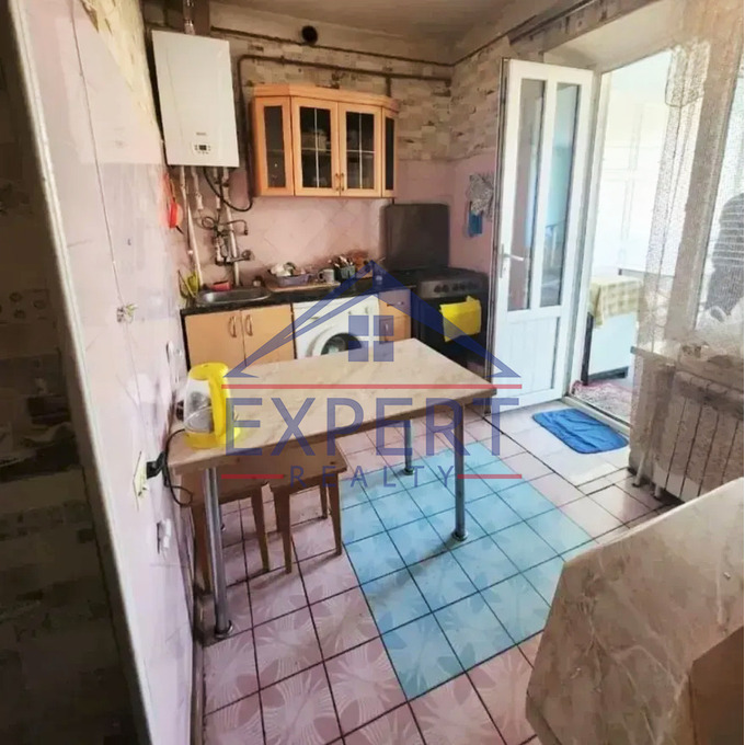 ԱՐԱԲԿԻՐ, ՎԱՂԱՐՇ ՎԱՂԱՐՇՅԱՆ ՓՈՂՈՑ, 3 ՍԵՆՅԱԿ