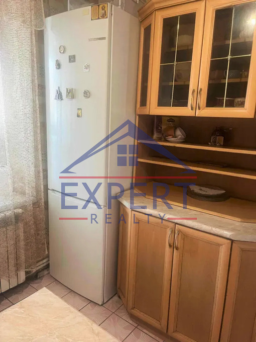 ԱՐԱԲԿԻՐ, ՎԱՂԱՐՇ ՎԱՂԱՐՇՅԱՆ ՓՈՂՈՑ, 3 ՍԵՆՅԱԿ