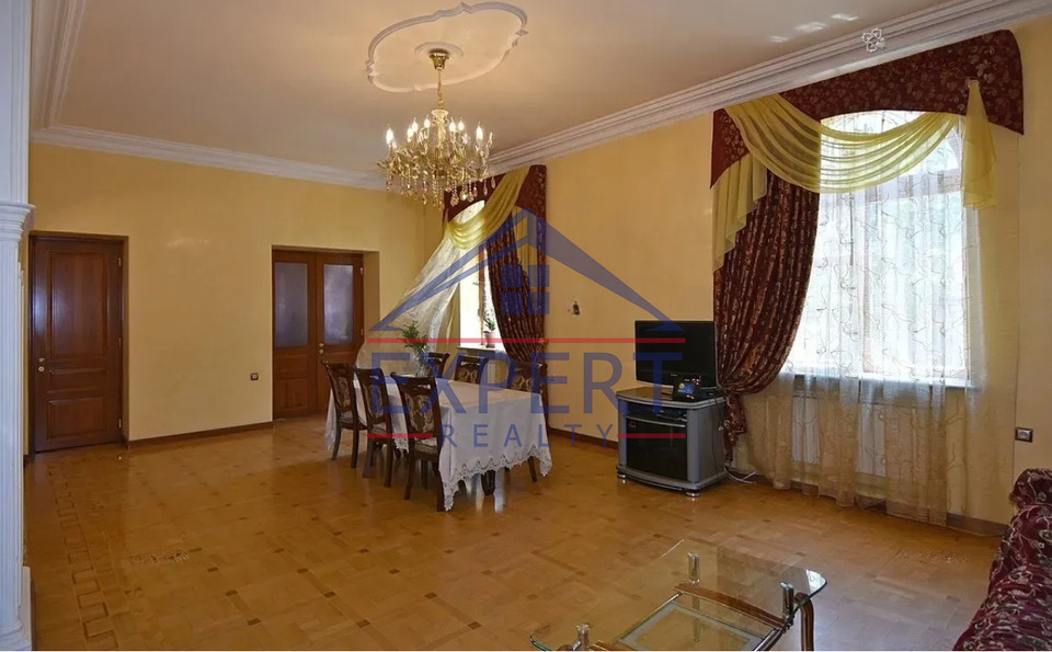 ՔԱՆԱՔԵՌ-ԶԵՅԹՈՒՆ, ԳՈԳՈԼԻ ՓՈՂՈՑ, 6 ՍԵՆՅԱԿ