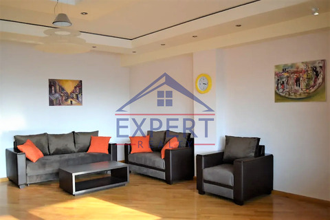 ԿԵՆՏՐՈՆ, ՀՅՈՒՍԻՍԱՅԻՆ ՊՈՂՈՏԱ, 3 ՍԵՆՅԱԿ