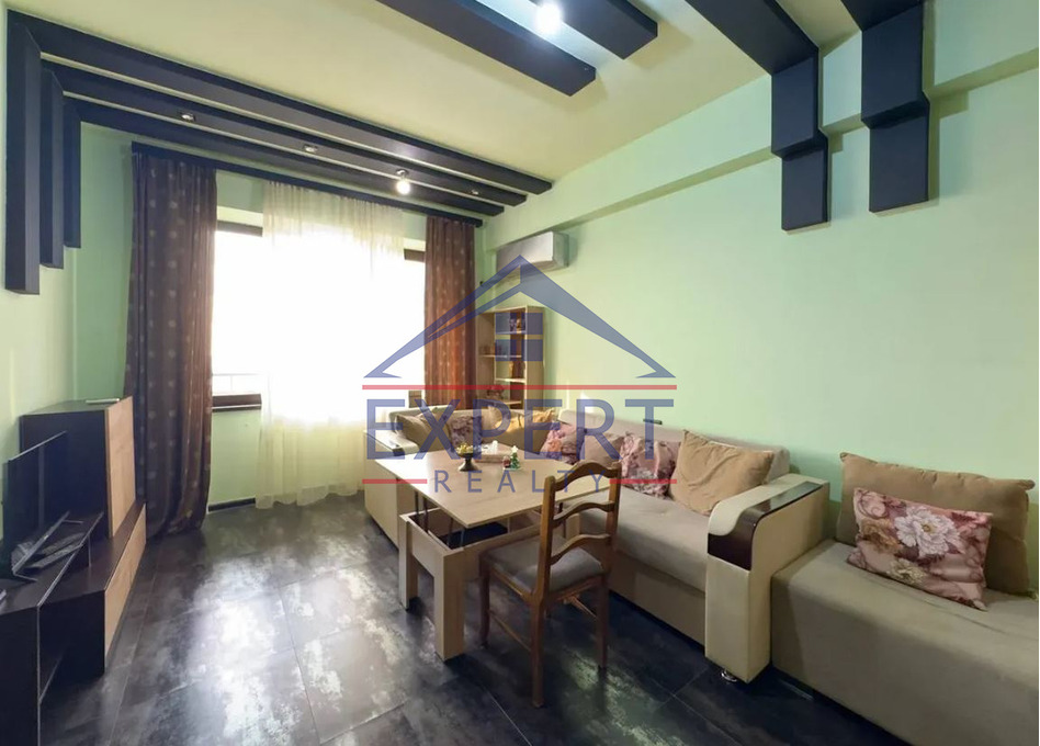 ԿԵՆՏՐՈՆ, ԱՐԳԻՇՏԻ ՓՈՂՈՑ, 2 ՍԵՆՅԱԿ