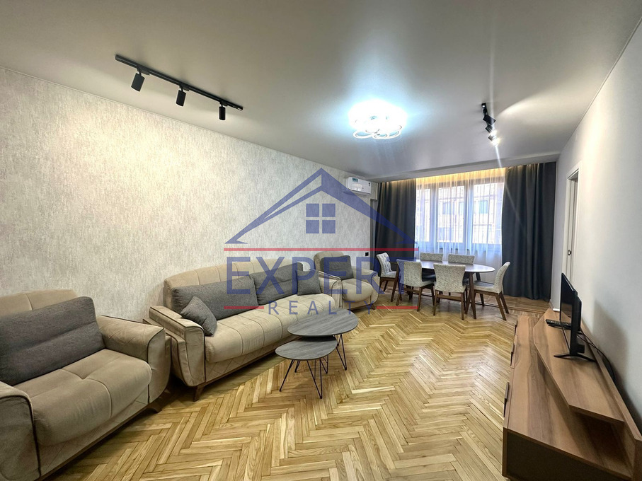 ԿԵՆՏՐՈՆ, ՄԽԻԹԱՐ ՀԵՐԱՑՈՒ ՓՈՂՈՑ, 2 ՍԵՆՅԱԿ