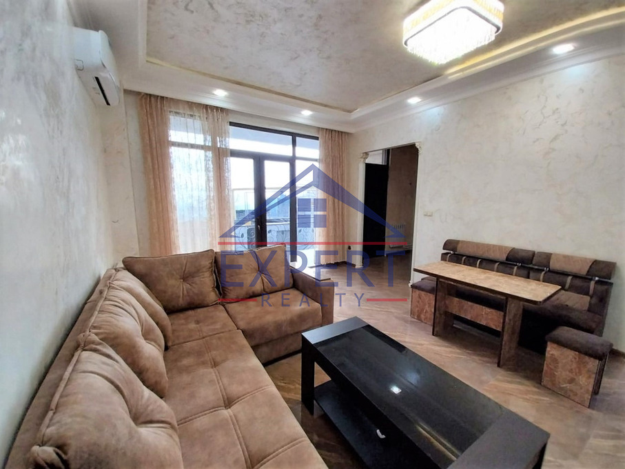 ԿԵՆՏՐՈՆ, ԱՆՏԱՌԱՅԻՆ ՓՈՂՈՑ, 4 ՍԵՆՅԱԿ