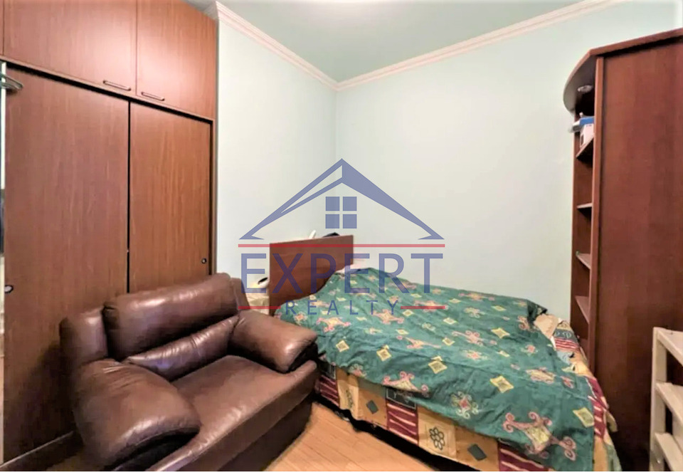 ԿԵՆՏՐՈՆ, ԱՐԳԻՇՏԻ ՓՈՂՈՑ, 3 ՍԵՆՅԱԿ