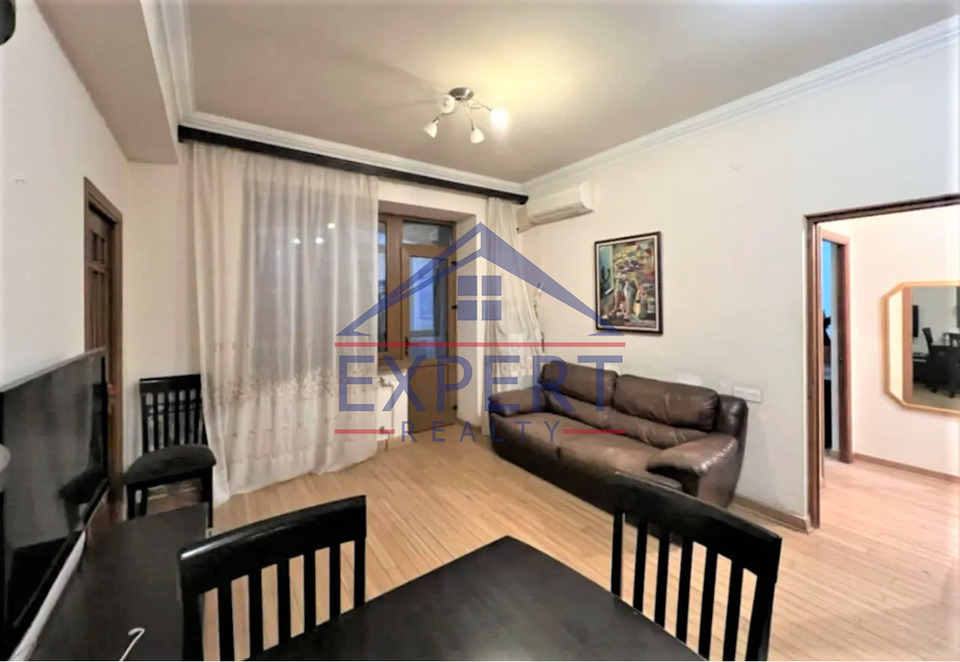 ԿԵՆՏՐՈՆ, ԱՐԳԻՇՏԻ ՓՈՂՈՑ, 3 ՍԵՆՅԱԿ